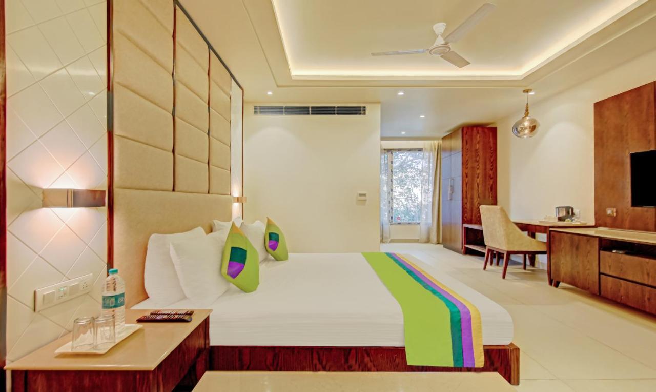 Treebo Premium Relax Inn Patel Nagar New Delhi Eksteriør billede