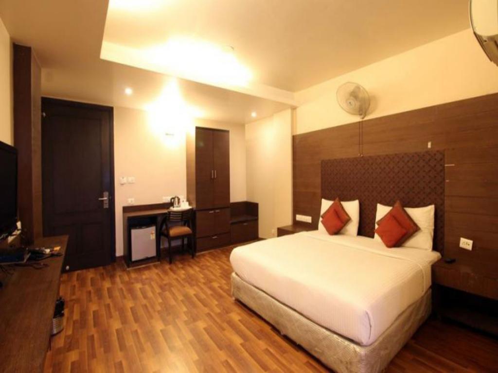 Treebo Premium Relax Inn Patel Nagar New Delhi Eksteriør billede